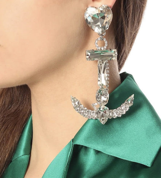 Tang Wei with the same paragraph of the show, a personality exaggerated earrings flash, zircon, navy, wind, anchor, earrings